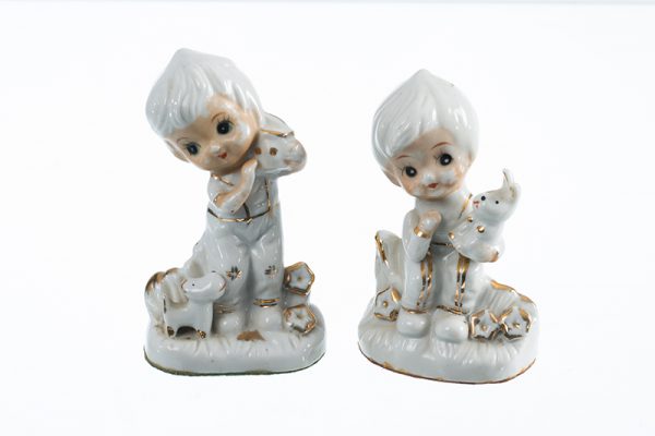 Set porseleinen vintage kinderbeeldjes