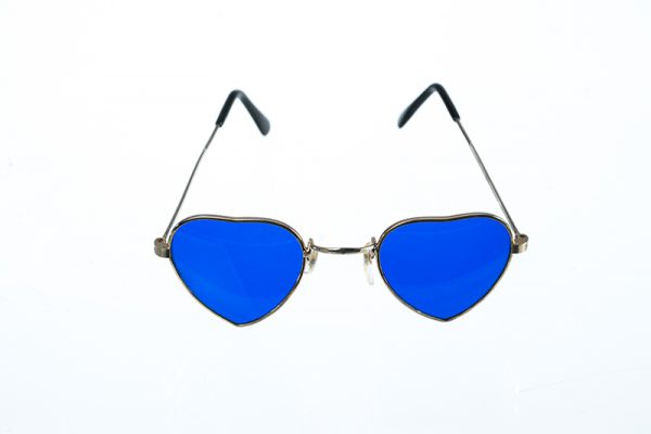 Blauwe vintage zonnebril in hartvorm