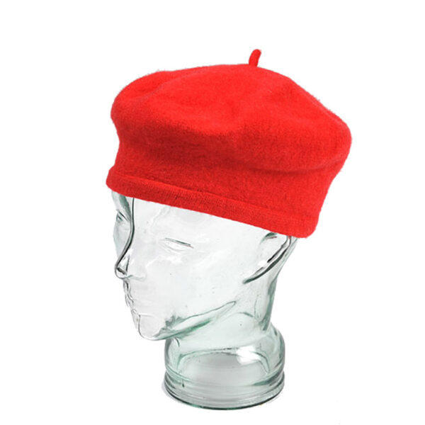 Rode vintage baret / alpinopet 1 maat