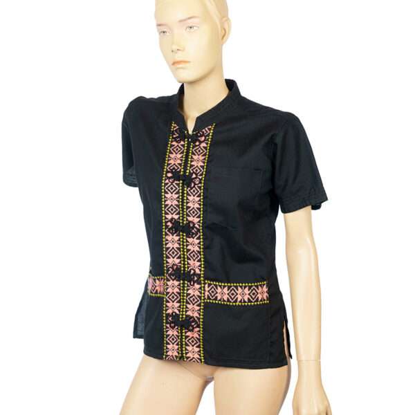 Zwarte vintage top met borduursel maat S